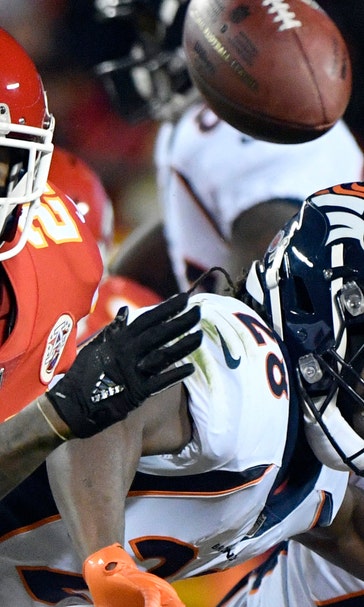 Chiefs force five turnovers, kick five field goals in wild 29-19 win over Broncos